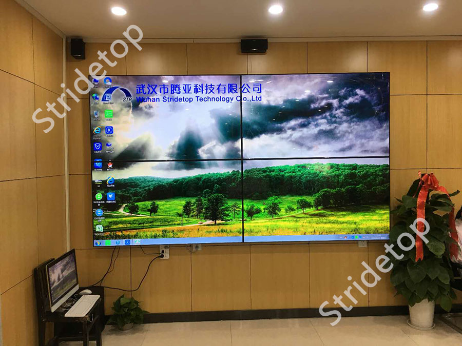 武汉腾亚科技---湖北省江北监狱55寸超窄边2X2液晶拼接屏指挥中心